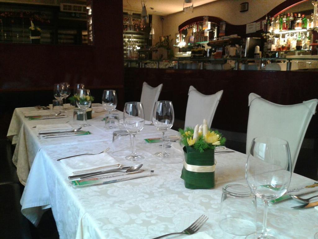 Locanda Trattoria Caffe Cavour Cittadella Ngoại thất bức ảnh